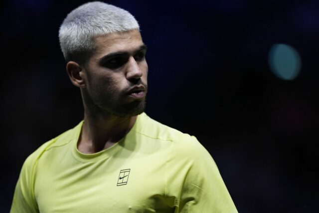 Dni po srdcervúcej prehre Paris Masters si Carlos Alcaraz oddýchne Dni po srdcervúcej prehre Paris Masters si Carlos Alcaraz oddýchne pred kľúčovými finále ATP.