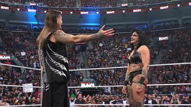 Dominik Mysterio sa pokúša znovu sa pripojiť s Rhea Ripley! (Hodinky) 

