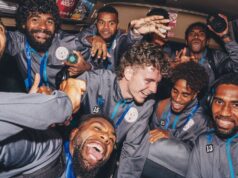 Drobná nová Kaledónia je úžasne 2 víťazstvá z hrnčeka Globe Drobná nová Kaledónia je úžasne 2 víťazstvá z hrnčeka Globe