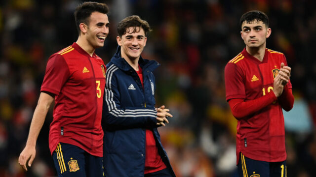 Eric Garcia sa rozhodol pre novú zmluvu s Barcelonou po Eric Garcia sa rozhodol pre novú zmluvu s Barcelonou po záujme Tottenhamu a Chelsea