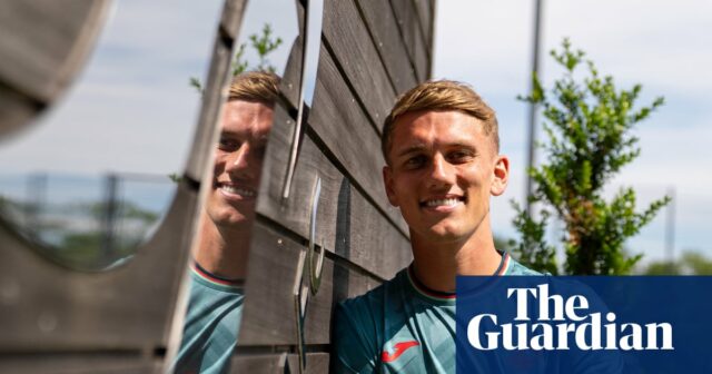 Ethan Galbraith zo Swansea sa vracia do zápasu s Manchestrom Ethan Galbraith zo Swansea sa vracia do zápasu s Manchestrom City: 'Zdá sa, že nikdy nezmeškali prihrávku'|Swansea City