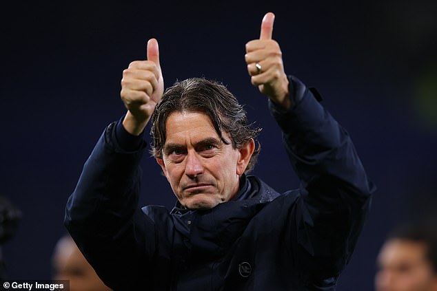 Everton 0:3 Tottenham: Spurs stíšia smiešny zvuk hraničiaci s Thomasom Napriek tomu, že bol Thomas Frank vo vedení len niekoľko mesiacov, bol pod miernym tlakom, aby dosiahol výsledok