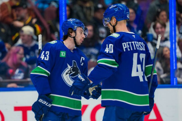 Fanúšikovia Canucks sú zúfalí ako ideálna videohra Eliasa Petterssona, ale Fanúšikovia Canucks sú zúfalí ako ideálna videohra Eliasa Petterssona, ale sú postihnutí kvapkaním PK