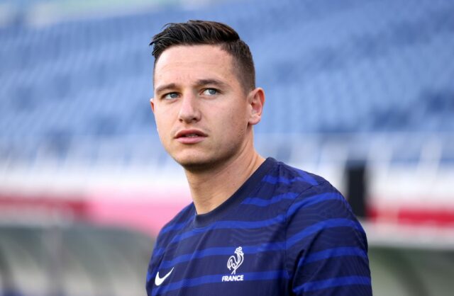 Florian Thauvin šošovky vyzval Francúzsko, aby zmenilo Bradley Barcola 

