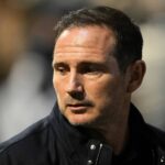 Frank Lampard a John Mousinho sa násilím rozdelili v rade za čiaru|Futbal|Športová aktivita