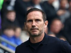 Hviezdy z Coventry Franka Lamparda dostanú šancu na odvetu v Sheff Utd po obvinení Chrisa Wildera Frank Lampard, manažér Coventry City, sa prizerá počas zápasu Sky Bet Championship medzi Coventry City a Birmingham City v The Coventry Building Society Arena 27. septembra 2025 v Coventry v Anglicku.