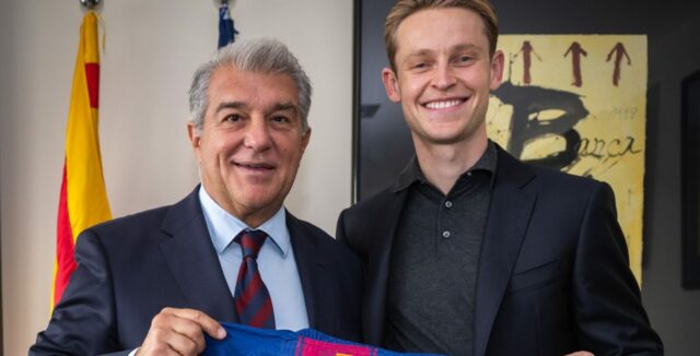 Frenkie de Jong berie účel počas diskusie o obnove dohody 

