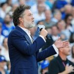 Rufus Wainwright vyvolal pobúrenie po zmene textu kanadskej národnej hymny