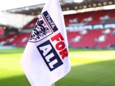 Futbalový manažér utrpel „zranenia na tvári“ pri „vážnom incidente“, keď muža zatkli Futbalista utrpel zlomeninu lebky