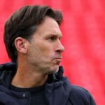 Gareth Taylor, Liverpool sa musí po strate v meste Male City zbierať
