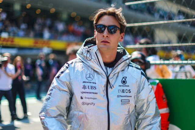 George Russell sa v Mercedese hýbe cez mexický praktický lekár Veľká cena Mexika F1 – Zdroj: Getty