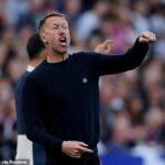 Graham Potter sa zaujíma o švédsku prácu - menej ako mesiac po prepustení západnej šunky