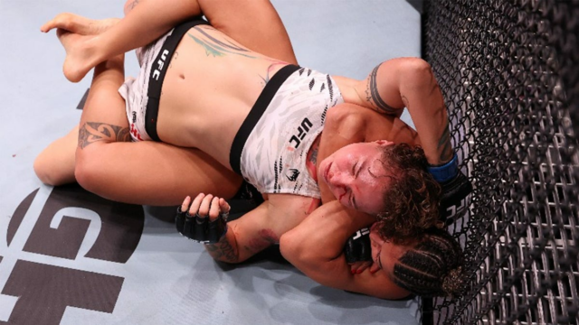 Grappling Tale vyzerá strašidelne počas spustenia UFC v Riu 

