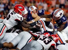 Gruzínsko pozastavuje Auburn po pochybnom bránke Gruzínsko pozastavuje Auburn po pochybnom bránke