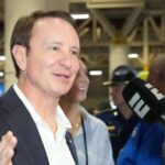 Guvernér Jeff Landry rozhodujúci pre reklamu Scott Woodward uprostred otrasov LSU