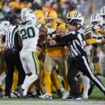 Hádka Packers-Steelers končí zrazením rozhodcov k zemi