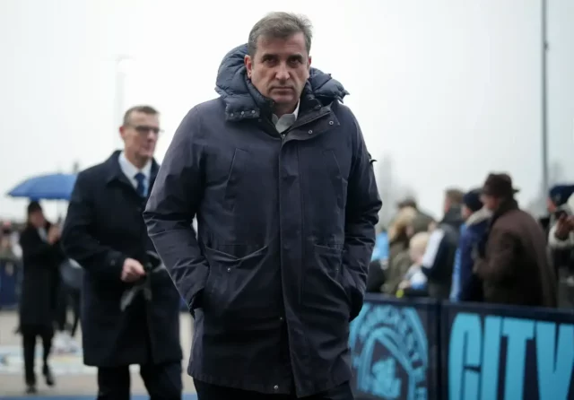 Hlavný mesto Manchester zistil, že sa vyskytol na palube „preplneného“ Ryanair 

