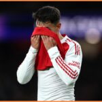 Martin Zubimendi reaguje počas výhry Arsenalu nad Atleticom Madrid