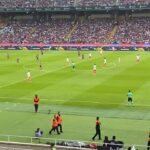 Hráči Barcelony sa zúčastňujú demonštrácie komponentov USA