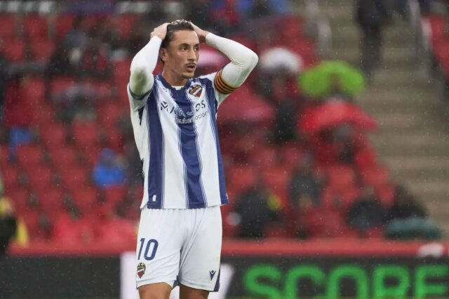 Hviezda Levante bude pre zranenie chýbať 4 až 6 týždňov Hviezda Levante bude pre zranenie chýbať 4 až 6 týždňov