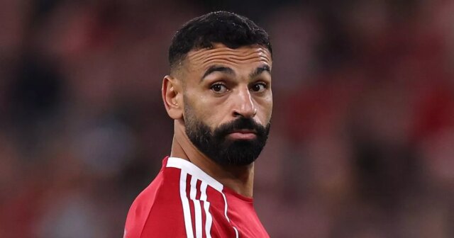 Informácie o Liverpoole: Mohamed Salah 'Shed', keď bojujúca celebrita informovala, že je „pripravený získať GON DOWN“ 


