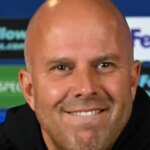 Arne Slot a Liverpool sa chcú vrátiť na víťaznú cestu v Premier League