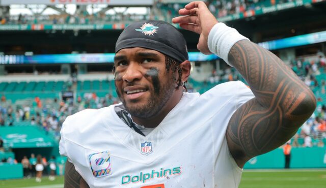 Informácie z NFL: Tua Tagovailoa sa ospravedlňuje a volá kolegov z Dolphins 

