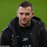 33 -ročný Jack Wilshere je na pokraji svojej prvej manažérskej práce v Senior Football