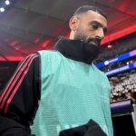 Mohamed Salah z Liverpoolu je na snímke pred zápasom futbalovej Ligy majstrov UEFA medzi Eintrachtom Frankfurt a Liverpoolom FC vo Frankfurte.