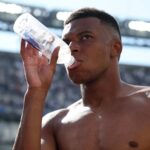 Je v súčasnosti Kylian Mbappé koza? Nie je to tak rýchle, uvádza Messiho dokument