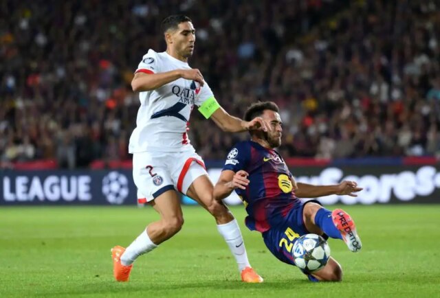 Jedna Barcelonská celebrita zložila skúšku s lietajúcimi farbami vs PSG, zatiaľ čo ďalšia klesla 

