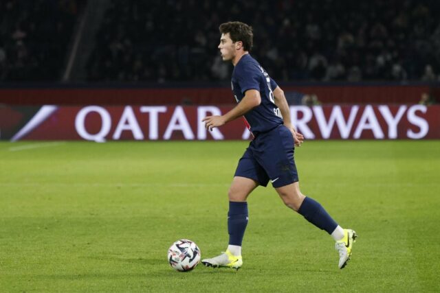 João Neves robí dlho očakávaný návrat do tímu PSG v João Neves robí dlho očakávaný návrat do tímu PSG v deň zápasu