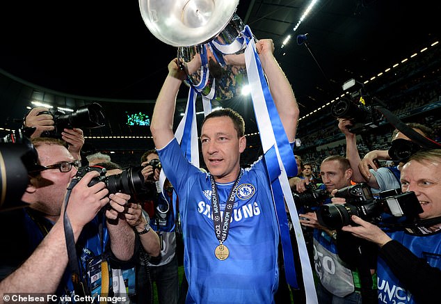 John Terry okorenil derby Chelsea v Tottenhame vyhlásením, že príde John Terry vtrhol do Tottenhamu po tom, čo Jamie O'Hara povedal, že sú väčší ako Chelsea