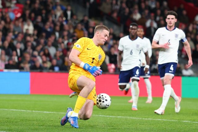 Jordan Pickford vyvíja Anglicko pozadie, pretože splní úlohu Jordan Pickford vyvíja Anglicko pozadie, pretože splní úlohu