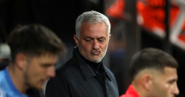 José Mourinho a Anthony Gordon