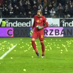 Keď nemeckí stúpenci vylúčili v pondelok večer futbal tichom a tenisovými guľami