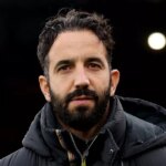 LONDÝN, ANGLICKO – 24. AUGUSTA: Marco Silva, manažér Fulhamu a Ruben Amorim, manažér Manchestru United na postrannej čiare pred zápasom Premier League medzi Fulhamom a Manchestrom United v Craven Cottage 24. augusta 2025 v Londýne v Anglicku. (Foto: Nigel French/Sportsphoto/Allstar cez Getty Images)