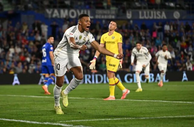 Koľko po sebe idúcich videohier nazbieral Kylian Mbappé? 


