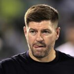 Steven Gerrard odmietol šancu vrátiť sa k Rangers