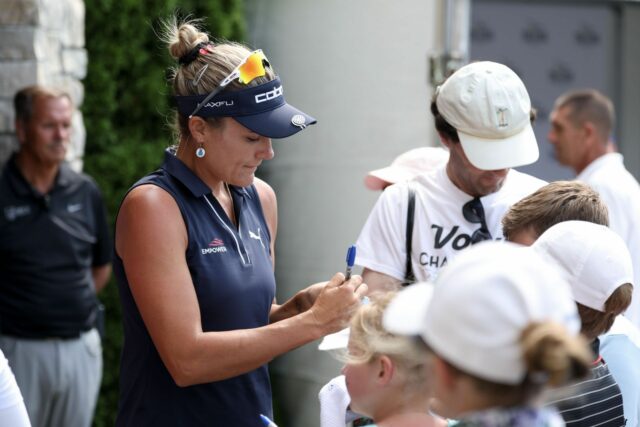 Lexi Thompson zdieľa veselý okamih pri cestovaní (obrázok cez Instagram @lexi)