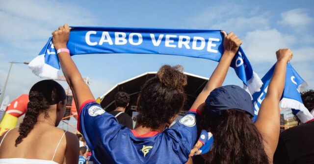Fanúšikovia Cape Verde oslavujú kvalifikáciu svojej strany na majstrovstvá sveta