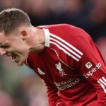 Florian Wirtz z Liverpoolu reaguje po zvrátení pokutového kopu po kontrole VAR počas Ligy majstrov UEFA