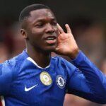 MOISE CAICEDO Chelsea Poistenie nároku, keď Rio Ferdinand používa kontrast Declan Rice