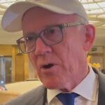 Majiteľ Jets Woody Johnson obvinil Justina Fieldsa zo štartu tímu 0-7