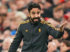 „Obrovská“ januárová „ponuka“ Man Utd bola odhalená ako „sebavedomá“ INEOS na zelenom svetle uprostred „rozhodnutia“ o prevode 70 miliónov libier Man Utd sa „ujal vedenia“ za 61,5 milióna libier, čím „šokoval“ Real Madrid, keďže „práca v ponuke“ INEOS dosiahla „najvyšší cieľ“