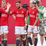 Manchester United Zriadenie obranných posilňovaní s Martinezom a Mazraoui Containg Cont Return