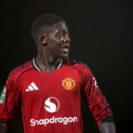 Manchester United versus Kobbie Mainoo financujú prestup do Neapola