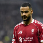 Mark Clattenburg dodáva uhol pohľadu na potenciálneho zverenca Codyho Gakpa pri prehre 3:2 v Liverpoole