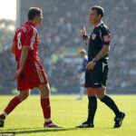 Mark Clattenburg opísal svoj prvý Merseyside Derby ako najhorší rozhodujúci výkon svojej desaťročnej kariéry