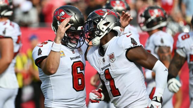Mayfield a Bucs zostávajú pri dosahovaní úspechu, zranení a tak ďalej 

